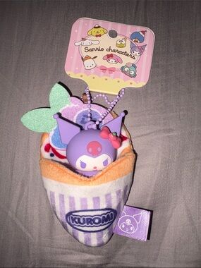Sanrio Kuromi Crêpe Charm
